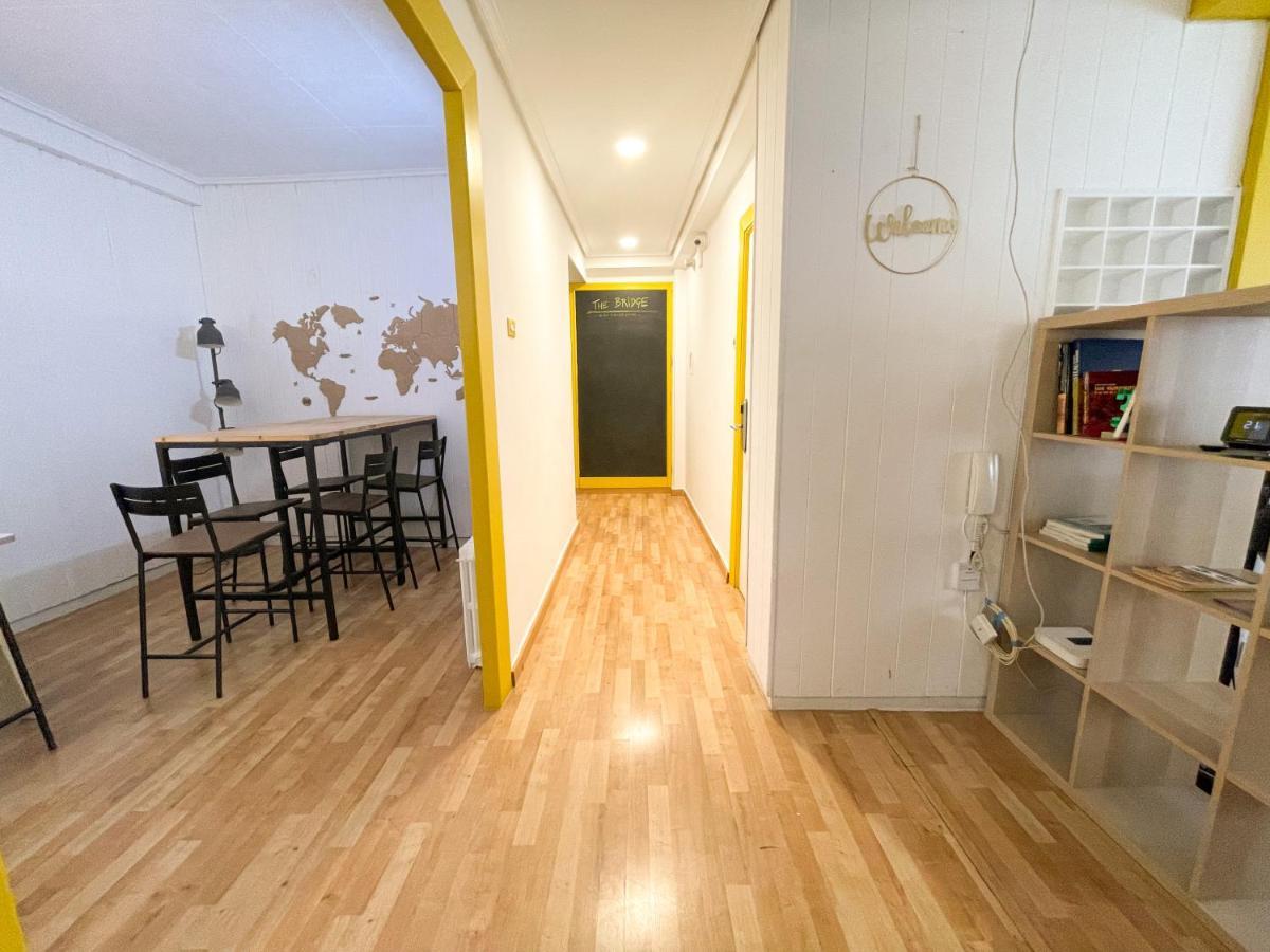 Az The Bridge Hostel - Coliving Saragossa Zewnętrze zdjęcie