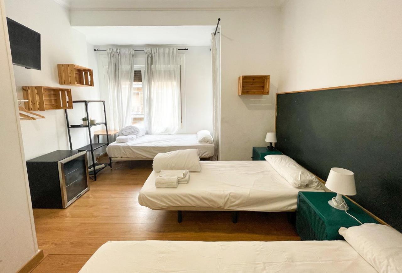 Az The Bridge Hostel - Coliving Saragossa Zewnętrze zdjęcie